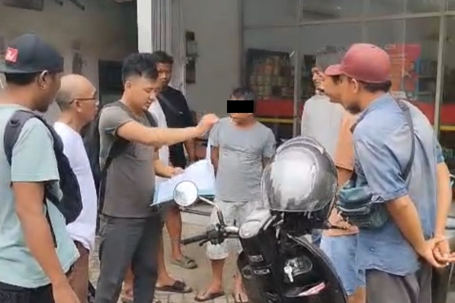 Transaksi di Tempat Parkir, Pengedar Narkoba Auto Dibekuk Polisi