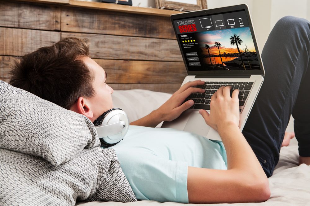 Gak Perlu Cari Situs Ilegal Lagi, ini 10 Platform Resmi Buat Nonton Film Sesukamu!