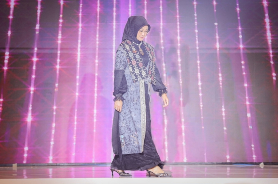 Penampilan Lebih Fashionable, Intip Kain Batik Mataram yang Curi Perhatian