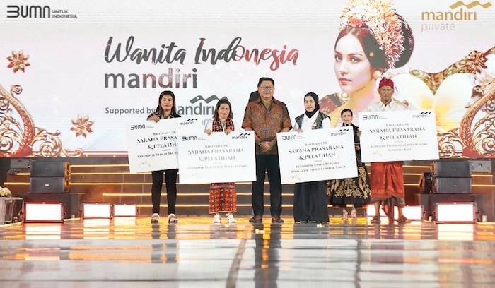 Dukung Industri Kreatif, Bank Mandiri Dorong Tenun Tradisional Bali, Lombok dan Kupang Menembus Pasar Global