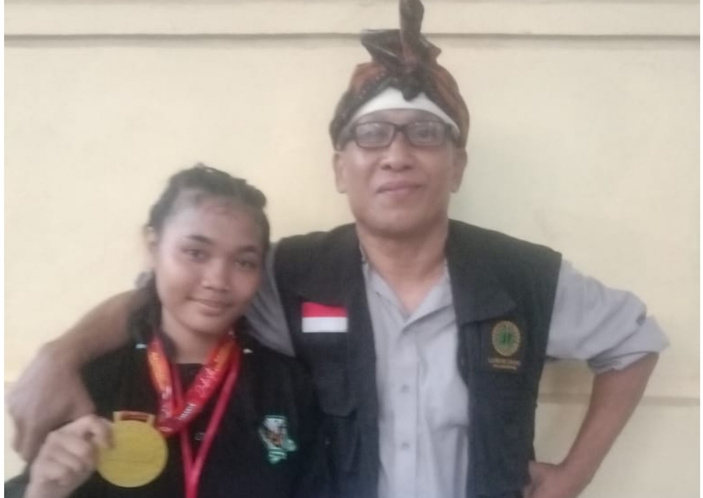 BANGGA! Tim Silat Asli Sasak Bawa Pulang Medali Beruntun, Sabet 6 Emas