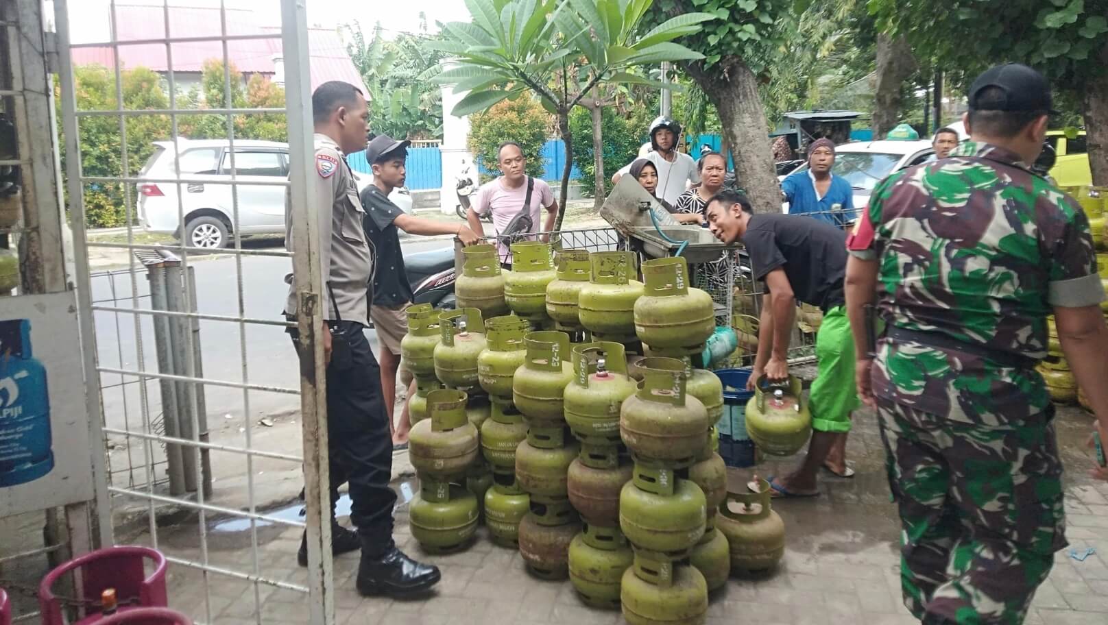 Gas 3 Kg Langka, Polsek Mataram Lakukan Inpeksi ke Distributor Resmi