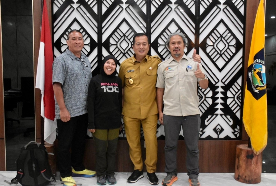 Ribuan Pelari Serbu NTB, Event Rinjani 100 Jadi Sorotan 44 Negara!