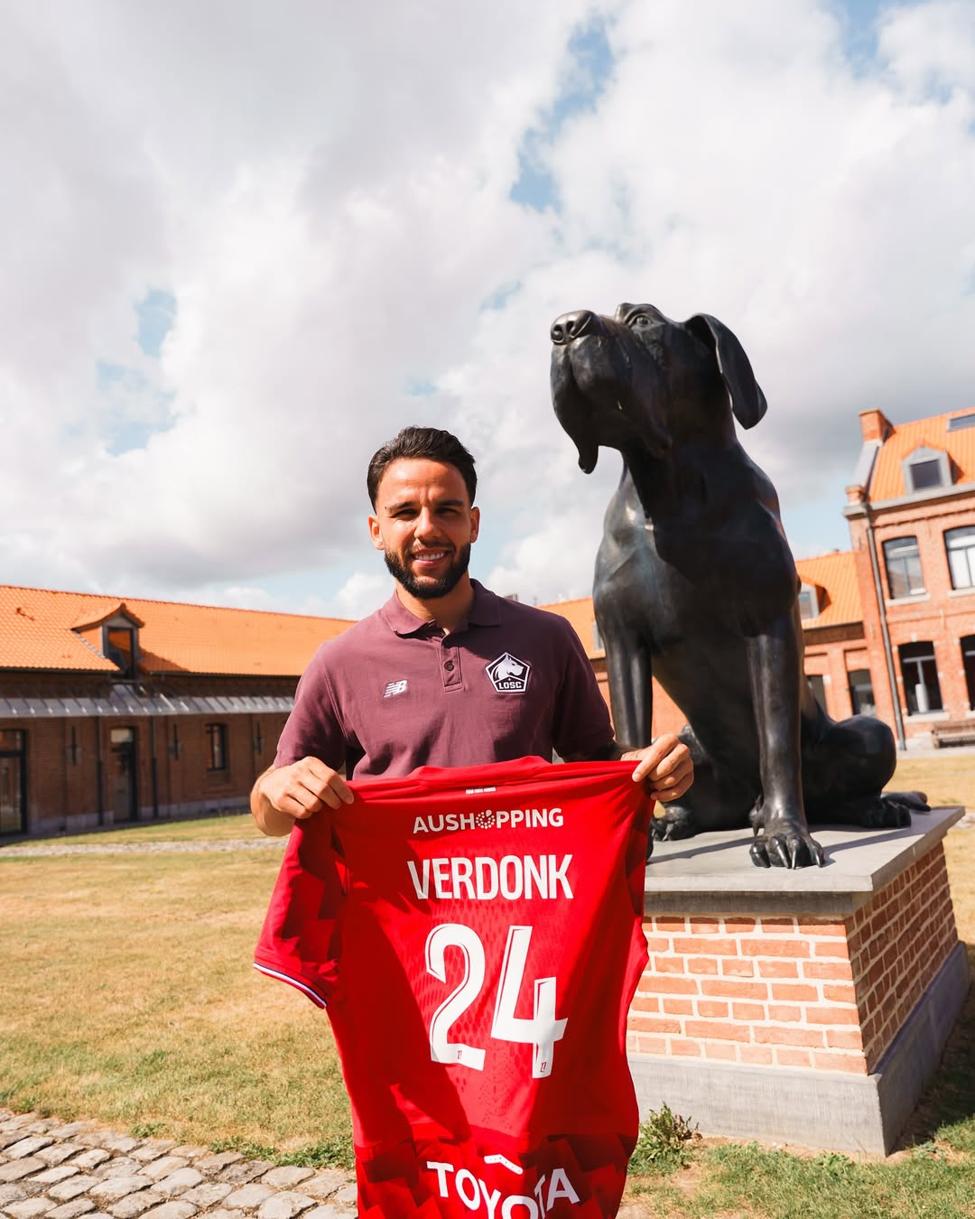 Resmi! Calvin Verdonk Pindah ke Lille OSC dan Akan Bermain di Liga Tebaik No 5 di Dunia