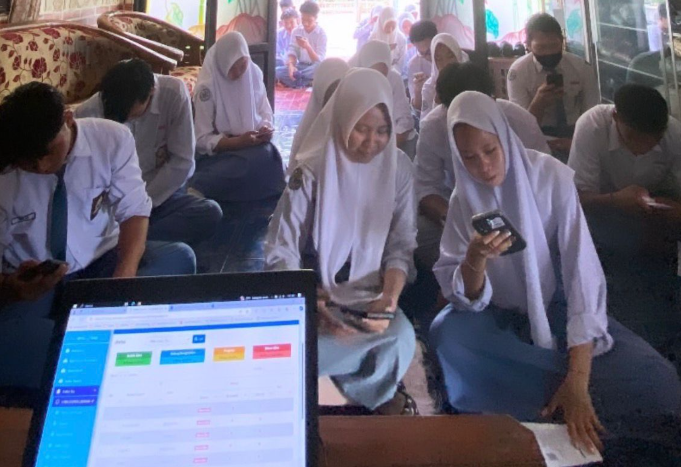 Kisah Guru Menghadapi Tantangan di Wilayah 3T di Tengah Keterbatasan Sarana Internet