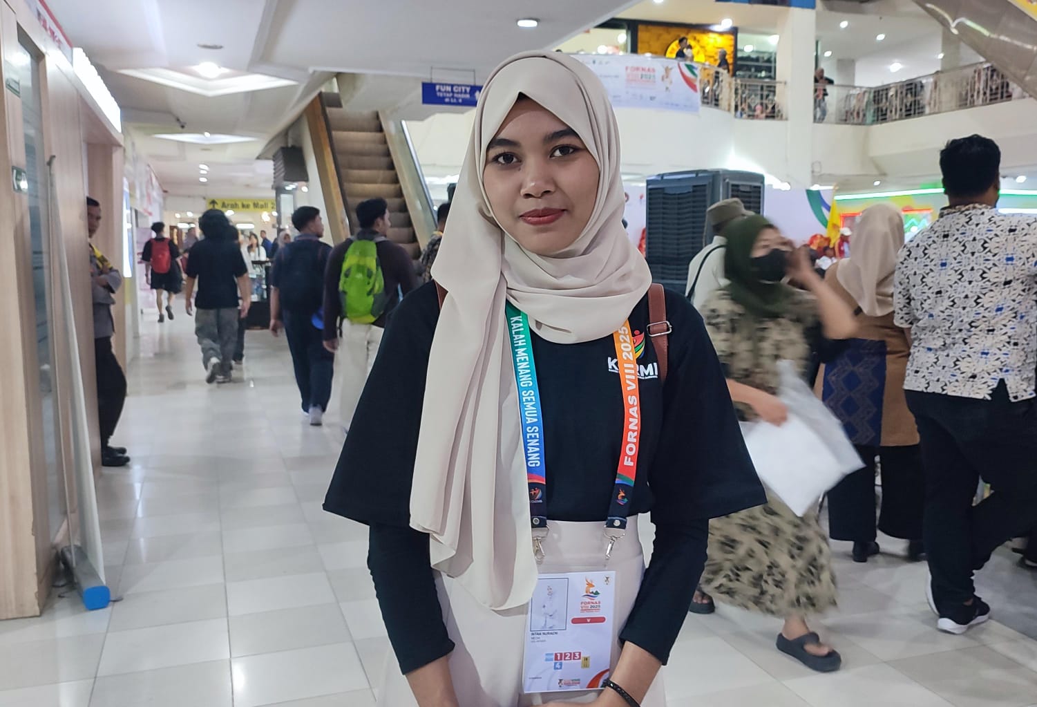 Volunteer FORNAS NTB: Intan Nuraini, Mahasiswi Dakwah yang Jadi Jurnalis Lapangan