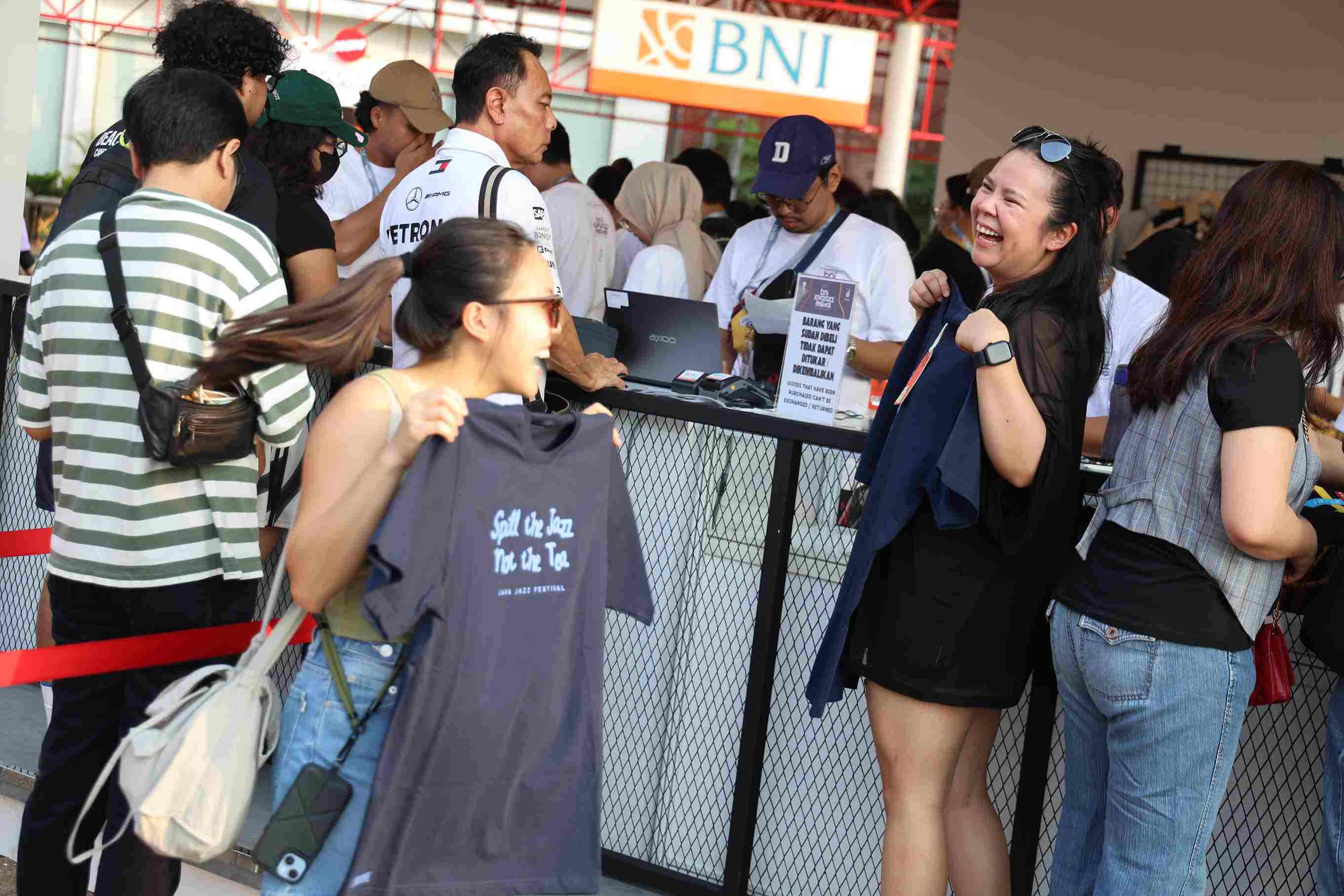 Belanja Merchandise BNI Java Jazz 2025 Dapat Diskon 20% dengan Kartu dan QRIS BNI