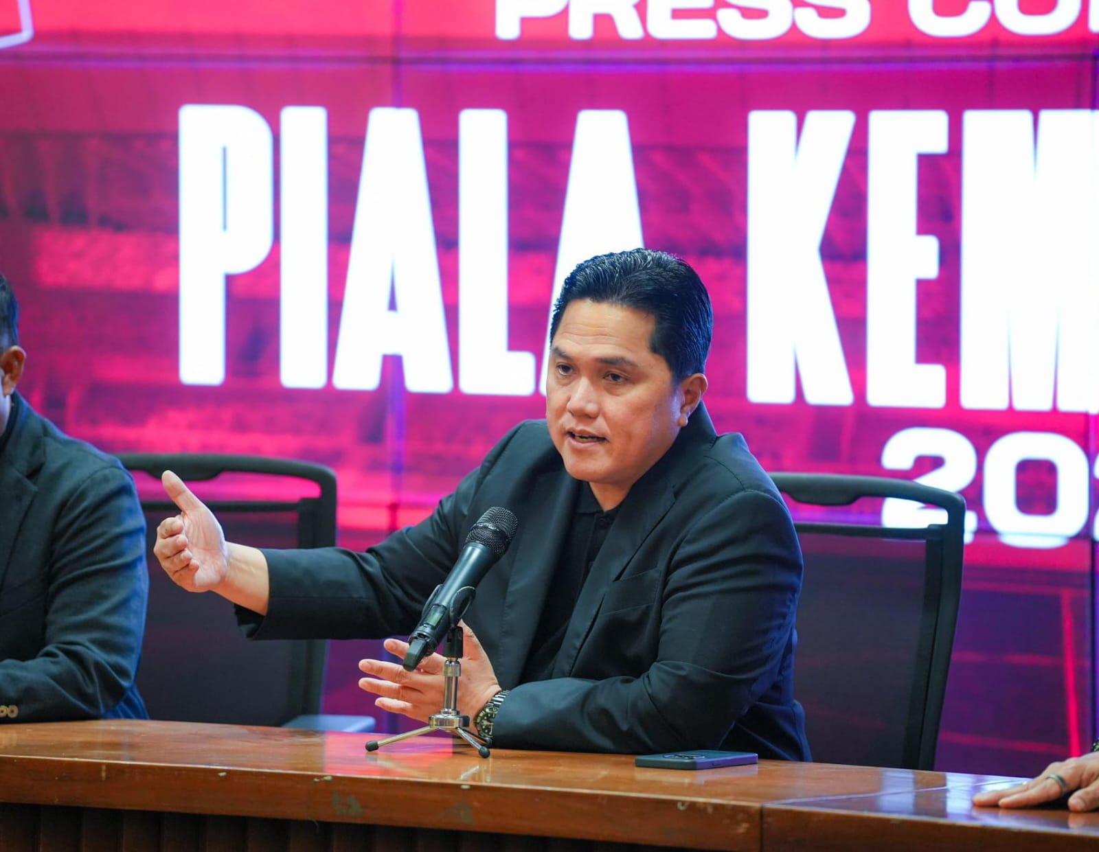 Timnas Indonesia Diadang 'Permainan Halus' Sebelum Bertanding? Ini Respons Erick Thohir!