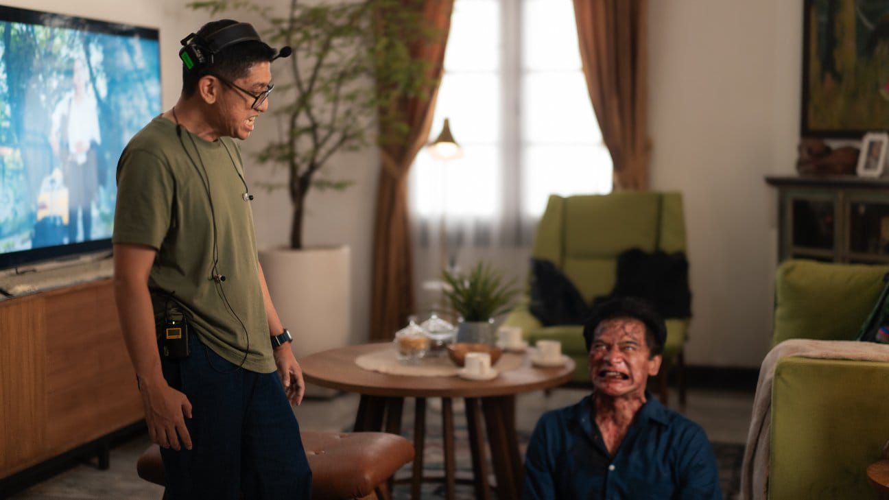 Ramuan Jamu Berujung Zombie? Film Horor 'Abadi Nan Jaya' Segera Tayang di Netflix