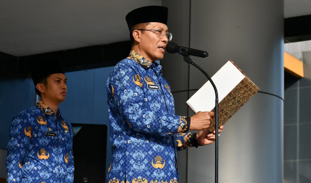 Pimpin Upacara Peringatan Hari Lahir Pancasila, Sekda Lotim Singgung Pedoman Hidup Masyarakat Indonesia