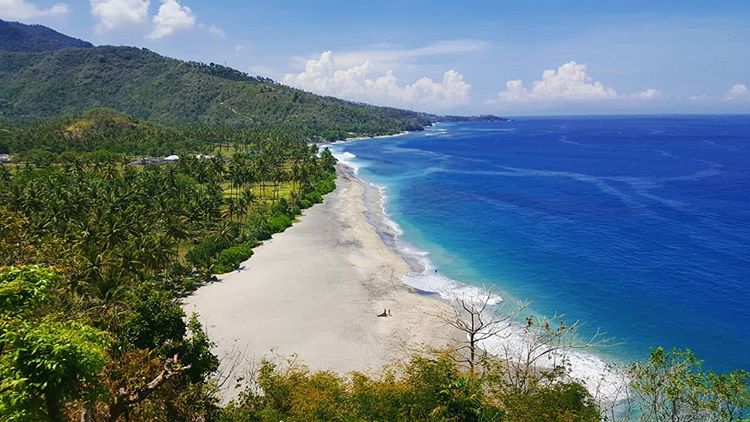 Mau Liburan Akhir Tahun Seru? 5 Tempat di Lombok ini Wajib Masuk Wishlist Kamu! 