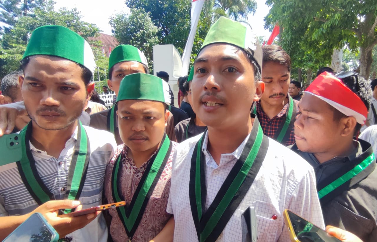 Mahasiswa Tuntut Parpol Beri Sanksi Tegas Anggota DPR yang Dinilai Hina Rakyat
