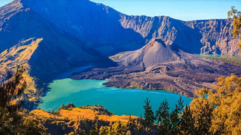 Pendaki Brasil Jatuh di Gunung Rinjani Dipastikan Meninggal, Basarnas: Tak Ditemukan Tanda-Tanda Kehidupan