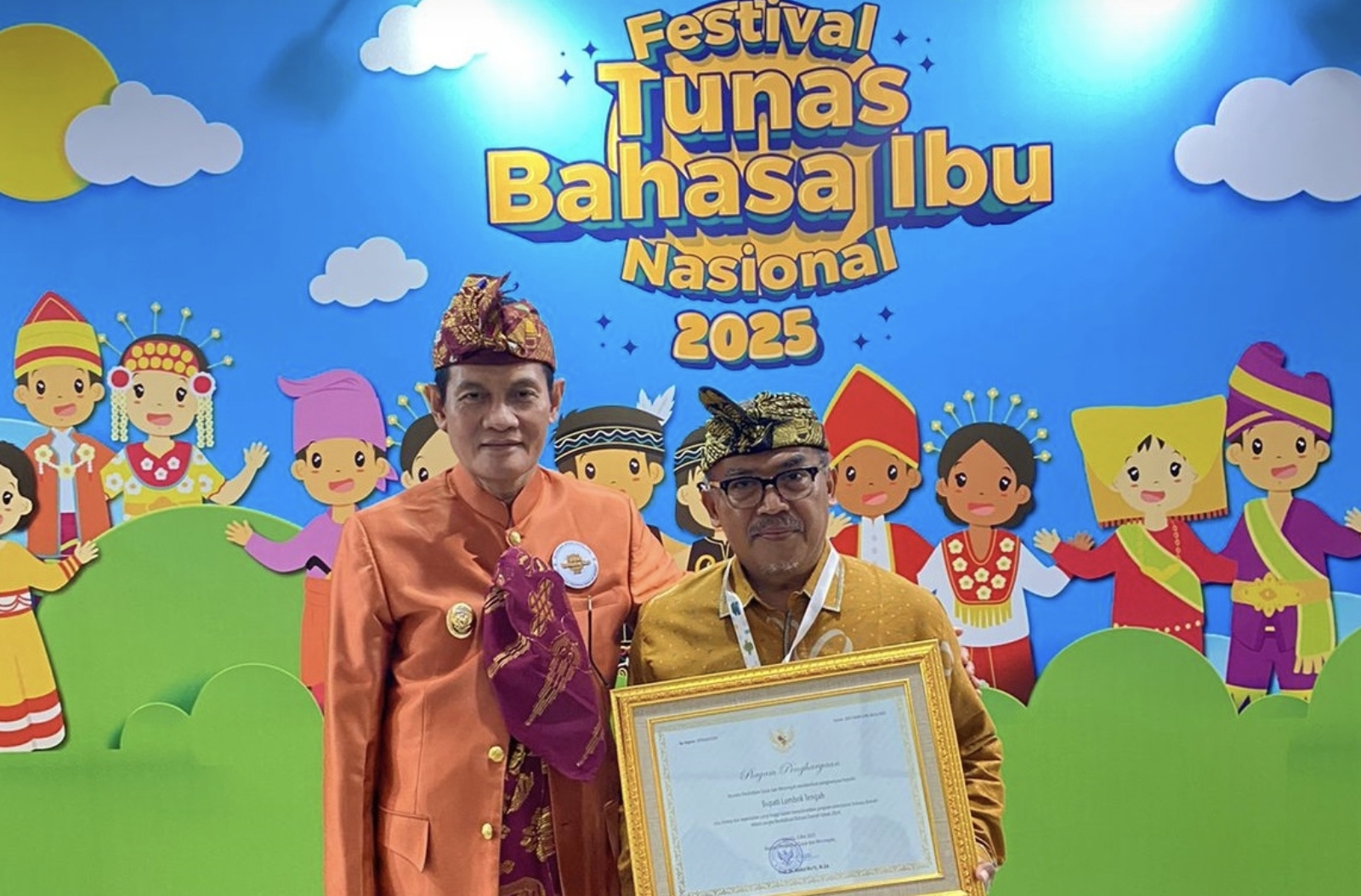 Lombok Tengah Sabet Penghargaan Nasional atas Komitmen Pelestarian Bahasa Daerah
