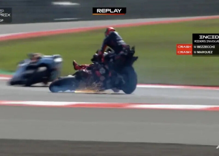Marquez Kecelakaan di MotoGP Indonesia, Cedera Bahu Usai Disenggol Bezzecchi