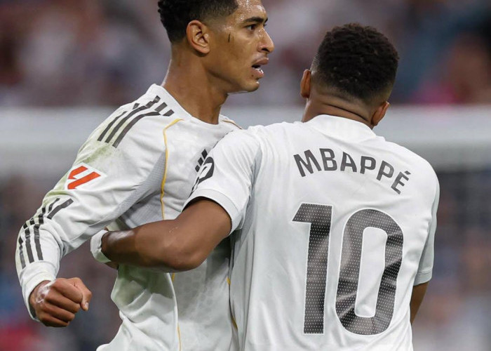 Real Madrid Tegaskan Dominasi La Liga, Tumbangkan Barcelona 2-1 di Bernabeu
