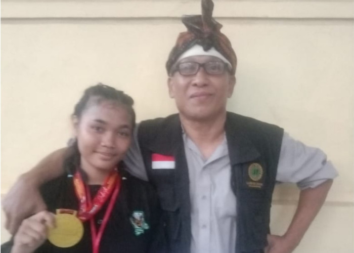 BANGGA! Tim Silat Asli Sasak Bawa Pulang Medali Beruntun, Sabet 6 Emas