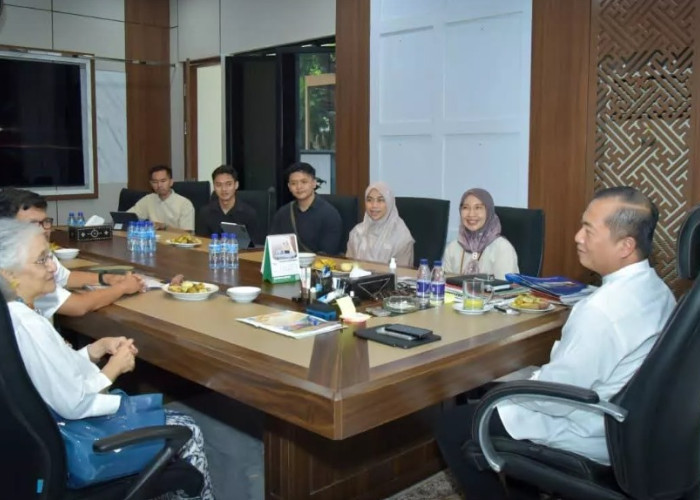 NTB Sambut Dokter Spesialis Mata dalam REVIEWS, Target Turunkan Angka Kebutaan