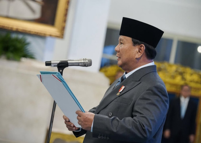 Prabowo Reshuffle Kabinet, Hadirkan Menteri Baru dan Bentuk Kementerian Haji dan Umrah