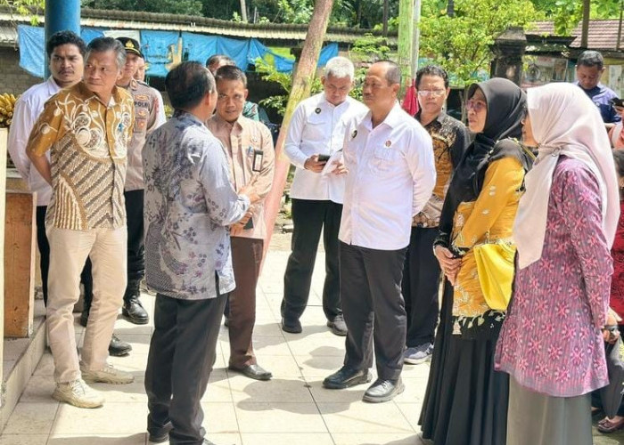 Kemenko Polkam Tinjau Koperasi Desa Merah Putih di Lombok Barat