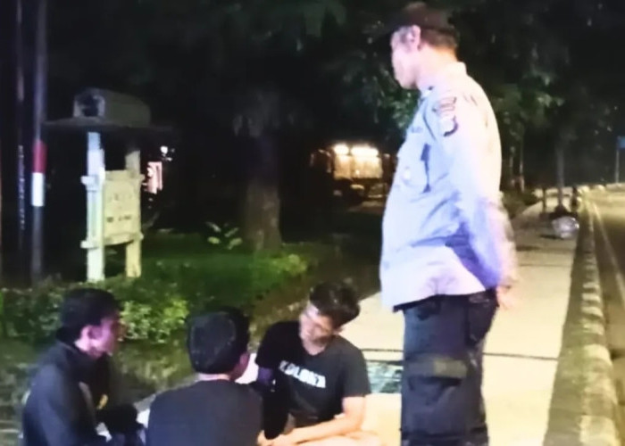 Cegah Balap Liar dan Premanisme, Polisi Sweeping Taman Udayana Sampai Subuh!