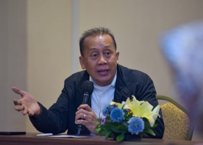 DPR Bentuk Tim Khusus Bahas Tuntutan Publik 17+8, Saan Mustopa: Aspirasi Rakyat Harus Ditindaklanjut