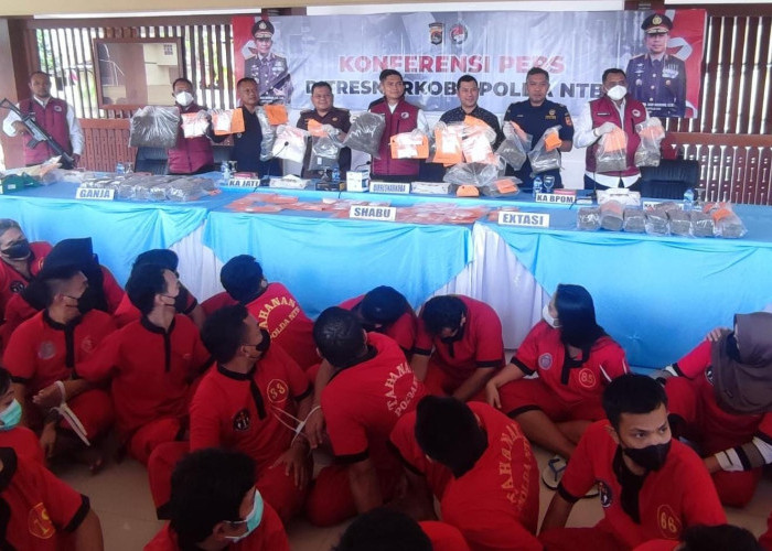 Sembilan Bandar Narkoba di NTB Dituntut Hukuman Mati