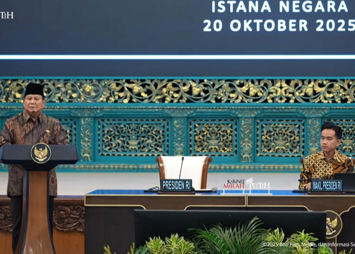Setahun Memimpin, Prabowo Pimpin Sidang dan Ungkap Strategi Tim Kabinet