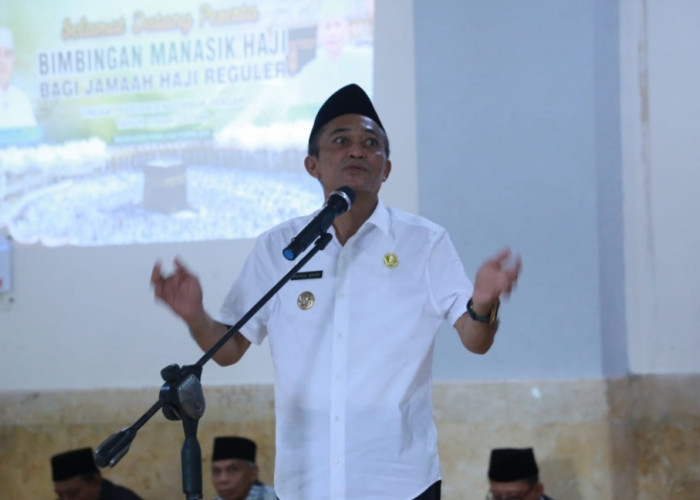Keberangkatan Sempat Terganjal 2 Kali, Akhirnya Bupati Lombok Tengah Naik Haji dalam Kloter 6