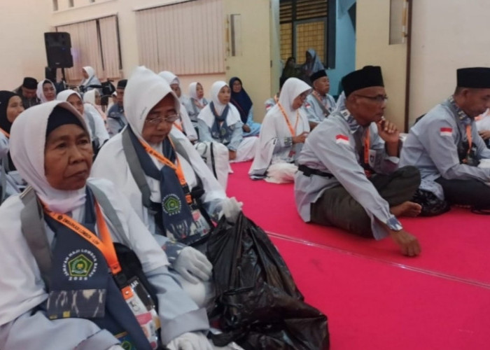 ALHAMDULILLAH! 80 Warga Lobar Naik Haji Tahun Ini, Didoakan Jadi Haji Mabrur