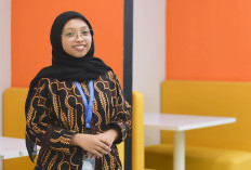 Berkat Kelenjar Racun Ular Picung, Yasmin Nadhiva Lulus dengan IPK 4,00